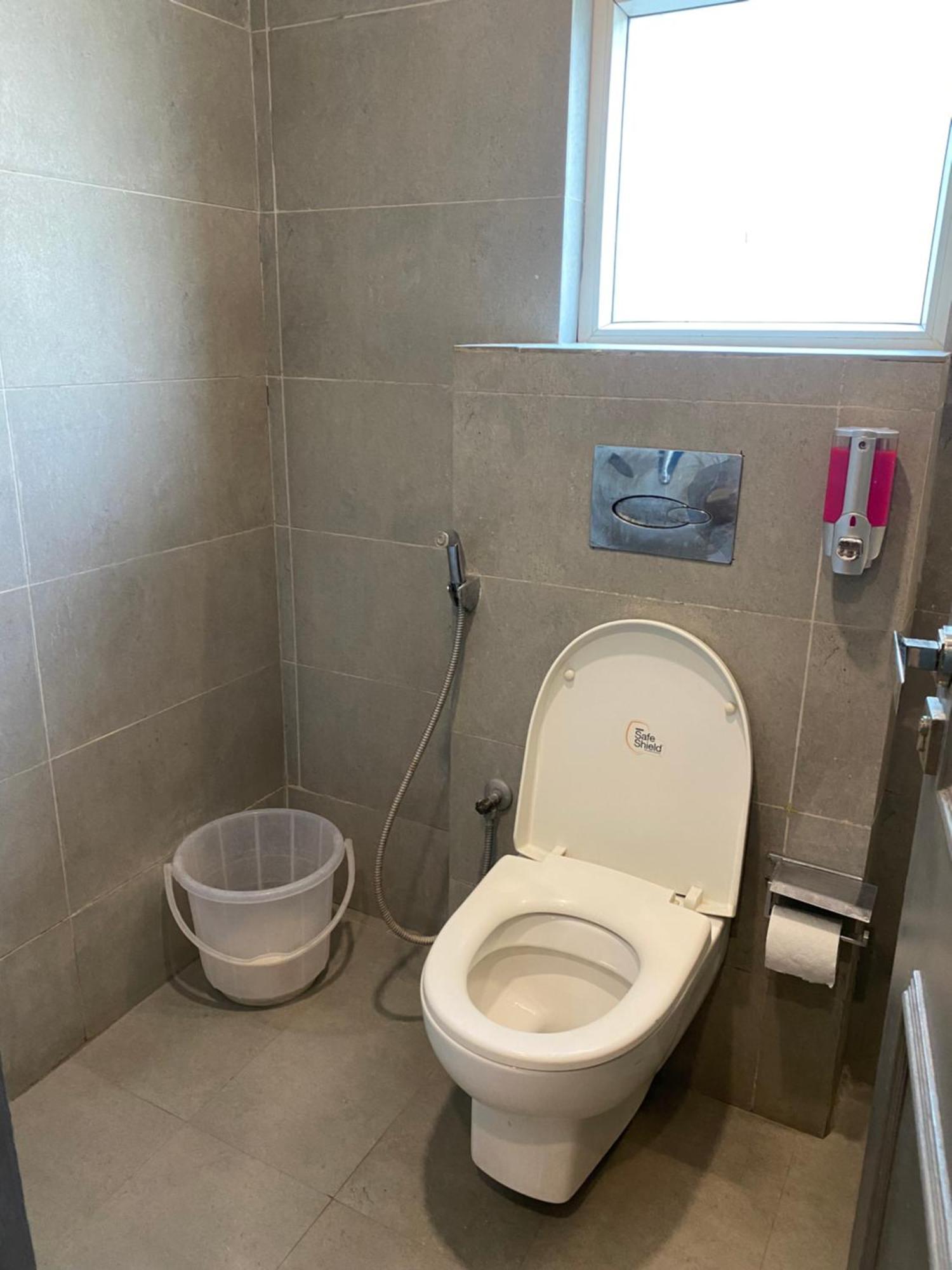 Qotel Hotel Ip Residency East Delhi Preet Vihar New Delhi Exterior photo